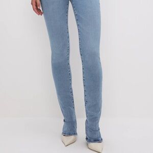 Good American GOOD LEGS MICRO BOOTCUT JEANS Indigo642